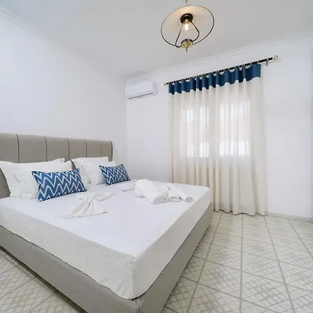 Mythodea * Limenas (Thasos)