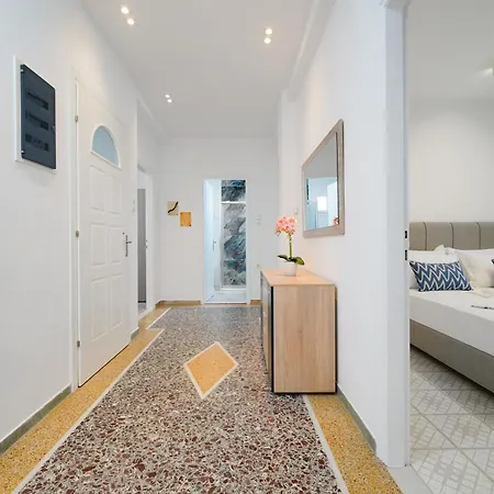 Mythodea * Limenas (Thasos)